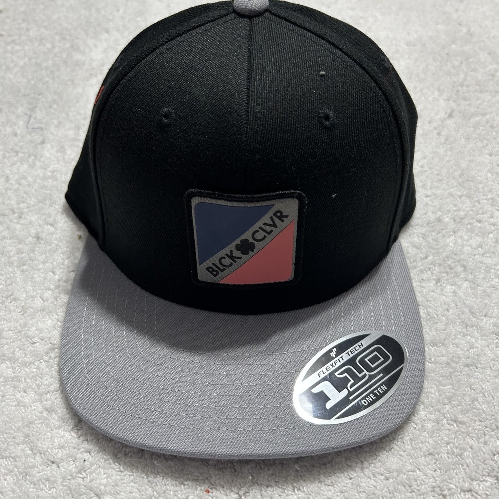 Black Clover Mens Adjustable Balance of Opposites Black Snapback Hat